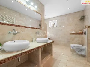Prodej rodinného domu, Břežany II, 172 m2