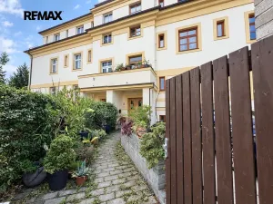 Pronájem bytu 2+kk, Praha - Vinohrady, Hradešínská, 65 m2
