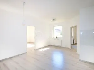 Prodej bytu 3+1, Horoměřice, J. K. Tyla, 95 m2