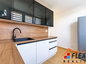 Prodej bytu 3+1, Ostrava, Mjr. Nováka, 76 m2