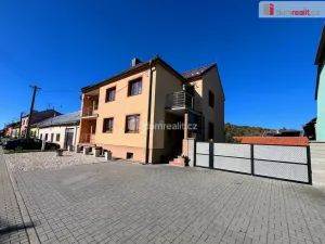 Prodej rodinného domu, Pašovice, 285 m2