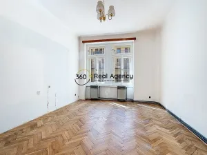 Prodej bytu 2+1, Praha - Smíchov, Štefánikova, 93 m2