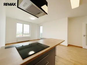 Pronájem bytu 2+kk, Praha - Ruzyně, Stočesova, 55 m2