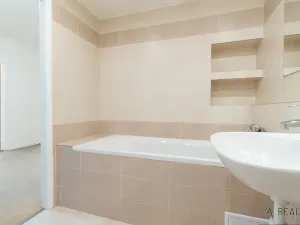 Prodej bytu 3+1, Ostrava, Čujkovova, 66 m2