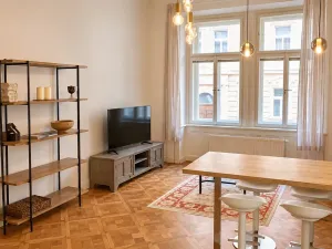 Pronájem bytu 2+kk, Praha - Vinohrady, Mánesova, 55 m2