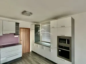 Pronájem bytu 4+kk, Havlíčkův Brod, Smetanovo náměstí, 87 m2