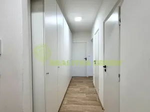 Prodej bytu 2+1, Vsetín, Luh, 53 m2
