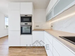 Prodej bytu 3+1, Kladno, Vodárenská, 69 m2