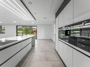 Prodej kanceláře, Velké Přítočno, 350 m2