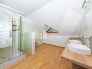 Prodej rodinného domu, Borová, 230 m2
