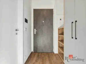 Pronájem bytu 1+kk, Hradec Králové - Nový Hradec Králové, 32 m2