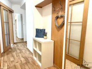 Pronájem bytu 2+kk, Ostrava - Mariánské Hory, Mojmírovců, 53 m2