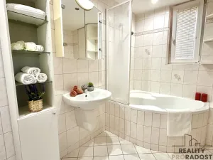 Pronájem bytu 2+kk, Ostrava - Mariánské Hory, Mojmírovců, 53 m2