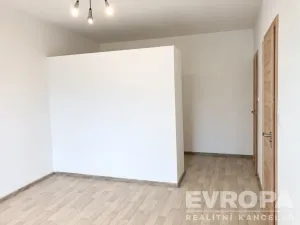Pronájem bytu 3+1, Plzeň - Bolevec, Manětínská, 76 m2