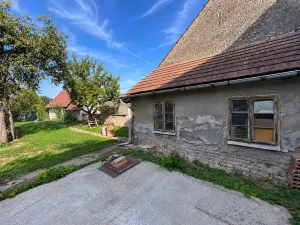 Prodej zemědělské usedlosti, Libenice, 276 m2