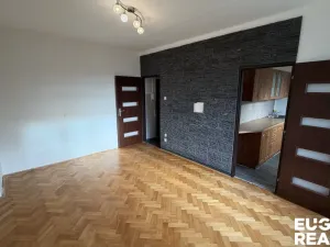 Prodej bytu 2+1, Šluknov, 54 m2