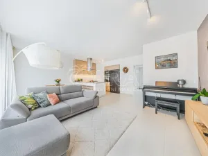 Prodej rodinného domu, Hřebeč, Opletalova, 104 m2