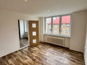 Pronájem bytu 2+1, Jirkov, Ervěnická, 51 m2