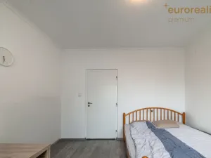 Prodej bytu 3+1, Tachov, Jana Ziky, 75 m2