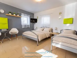 Prodej ubytování, Znojmo - Popice, 360 m2