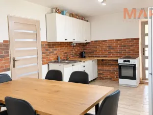 Prodej rodinného domu, Pesvice, 130 m2