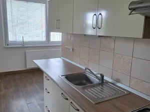 Prodej bytu 3+1, Jeseník, Lipovská, 71 m2