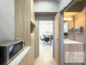 Prodej kanceláře, Jesenice, V Roháči I., 109 m2
