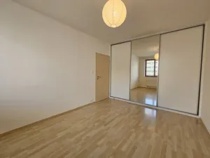 Pronájem bytu 2+kk, Praha, Rižská, 65 m2