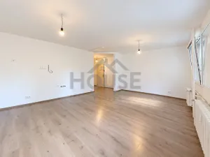 Prodej bytu 3+kk, Praha, Cvikovská, 73 m2