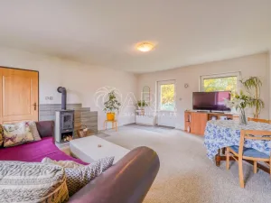 Prodej rodinného domu, Jinín, 245 m2