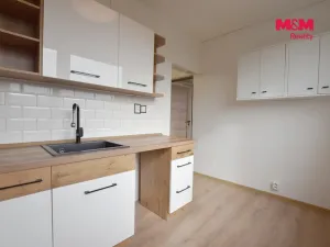 Pronájem bytu 1+1, Hradec Králové - Moravské Předměstí, 35 m2