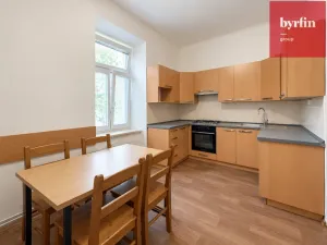 Pronájem bytu 2+1, Opava, Horovo náměstí, 79 m2