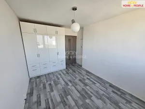 Prodej bytu 3+1, Praha - Kamýk, Cuřínova, 78 m2