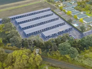 Pronájem garáže, Neratovice, U Závor, 23 m2