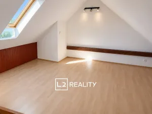Prodej bytu 4+1, Střemy, 108 m2