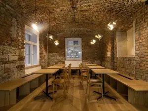 Pronájem restaurace, Praha - Vršovice, Krymská, 58 m2