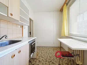 Prodej bytu 1+1, Hradec Králové, třída Edvarda Beneše, 42 m2
