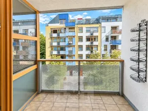 Pronájem bytu 1+kk, Praha - Smíchov, 43 m2