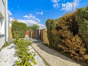 Prodej bytu 2+kk, Praha - Kyje, Vajgarská, 27 m2