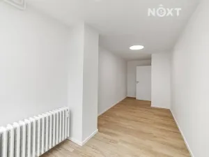 Prodej bytu 2+kk, Praha - Kyje, Vajgarská, 30 m2