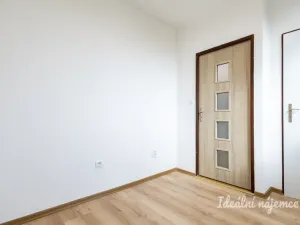 Pronájem bytu 2+kk, Kolín - Kolín II, Tyršova, 36 m2