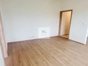 Prodej bytu 2+kk, Praha, Humpolecká, 44 m2