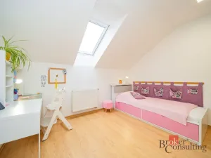 Prodej rodinného domu, Praha - Dolní Chabry, Bolebořská, 268 m2