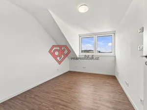 Prodej rodinného domu, Ústí nad Orlicí - Oldřichovice, Bož. Němcové, 173 m2
