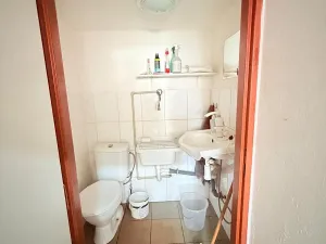 Pronájem obchodního prostoru, Ústí nad Labem - Střekov, Národního odboje, 38 m2