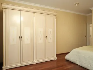 Prodej bytu 4+1, Karlovy Vary, Tylova, 182 m2