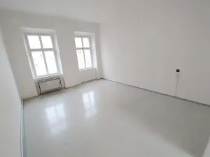 Pronájem kanceláře, Praha - Smíchov, Nádražní, 40 m2