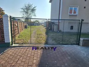 Prodej bytu 2+1, Vroutek, Husova, 60 m2