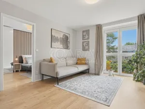 Pronájem bytu 2+kk, Kladno, Petrohradská, 52 m2