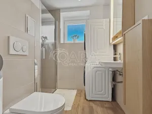 Pronájem bytu 2+kk, Kladno, Petrohradská, 52 m2